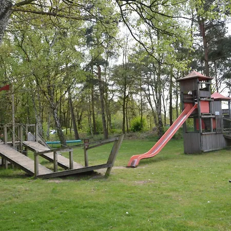 Tatil Evi Tranquil In Limburg Amid A Forest *