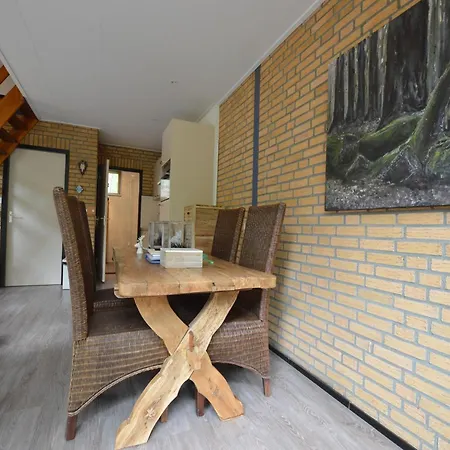 펜션 Pet-friendly Getaway Stramproy